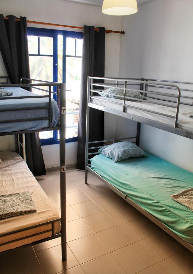 Famara Hostel Kültér fotó
