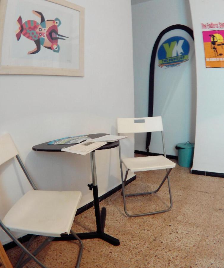 Famara Hostel Kültér fotó